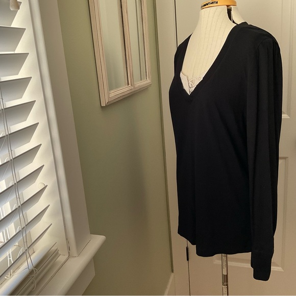 DENVER HAYS, BLACK SWEATER, SIZE: L - Picture 5 of 11